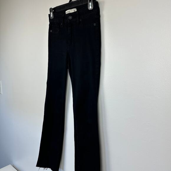 Abercrombie & Fitch Womens Straight Leg Mid Rise Fringe Hem Ankle Black Jeans 0S - Picture 5 of 10